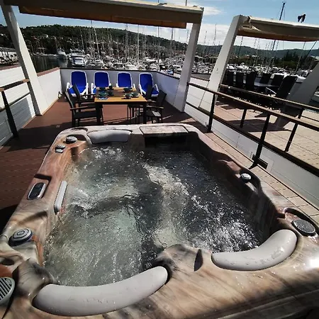 Floating Seahouse Ocean Beauty Villa Portoroz Exterior photo