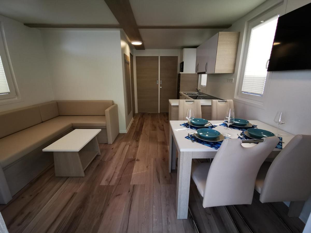 Floating Seahouse Ocean Beauty Vakantiehuis